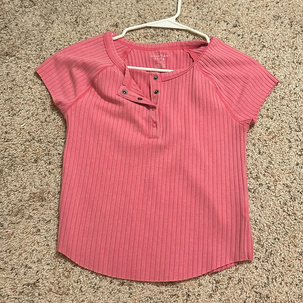 American Eagle crop top